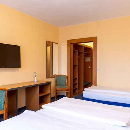 Good Morning + East Hotel