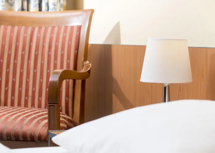 Hotel Good Morning + East 3*