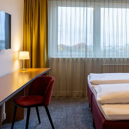 Good Morning + East 3* Berlino