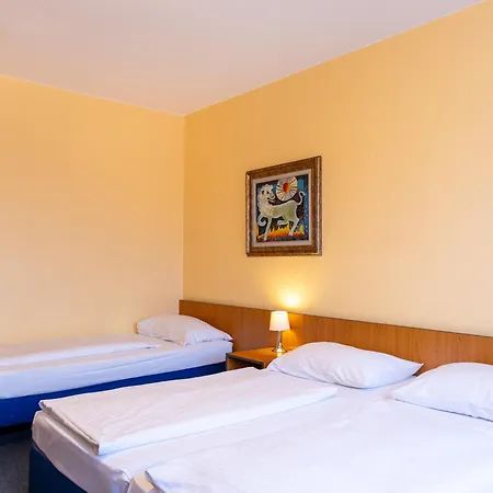 Good Morning + East 3*