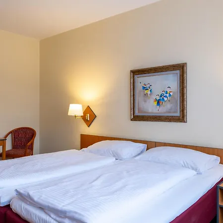 Good Morning + East 3* Berlino