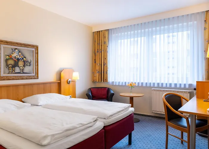 Good Morning + East Hotel