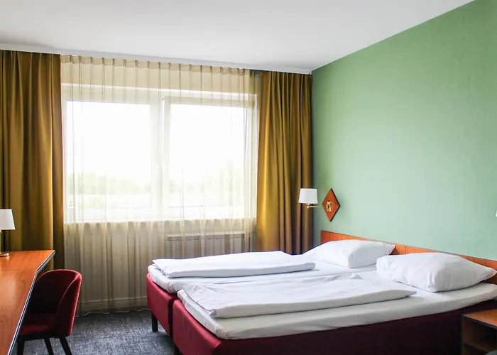 Hotel Good Morning + East 3*