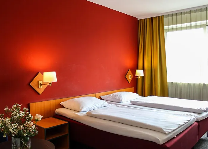 Good Morning + East Hotel Berlin