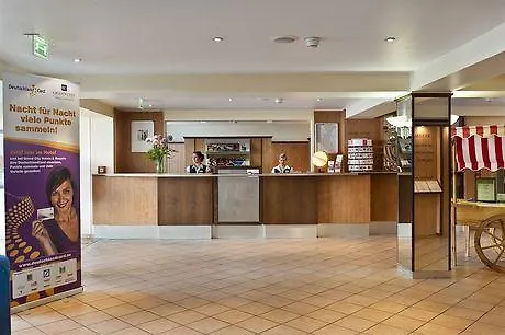 Good Morning + East Hotel