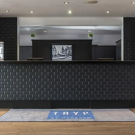 Good Morning + East Ξενοδοχείο