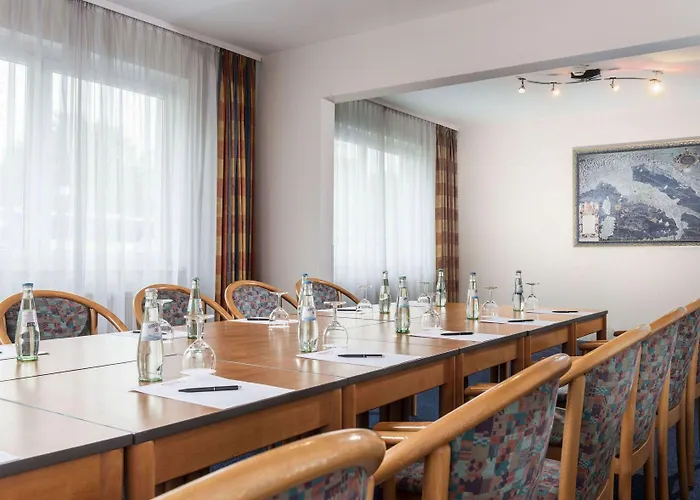 Otel Good Morning + East