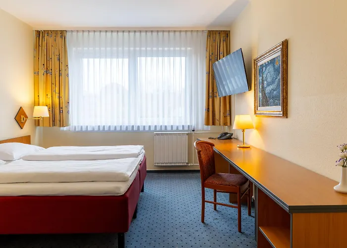 Good Morning + East Otel Berlin