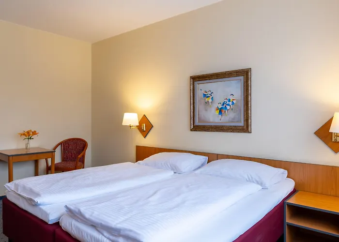 Otel Good Morning + East