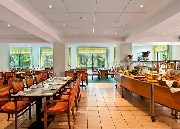 Otel Good Morning + East