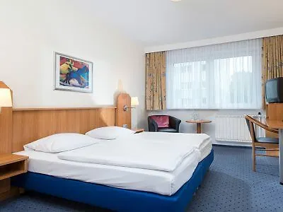 Good Morning + East برلين