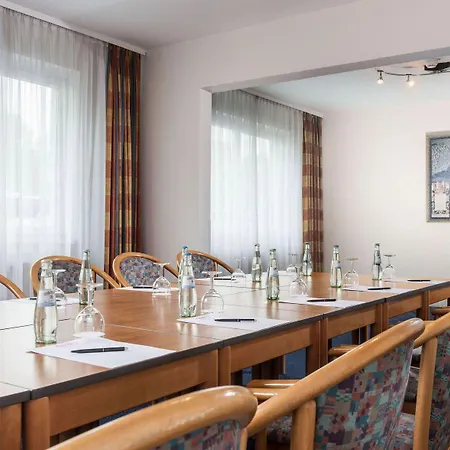 Ξενοδοχείο Good Morning + East