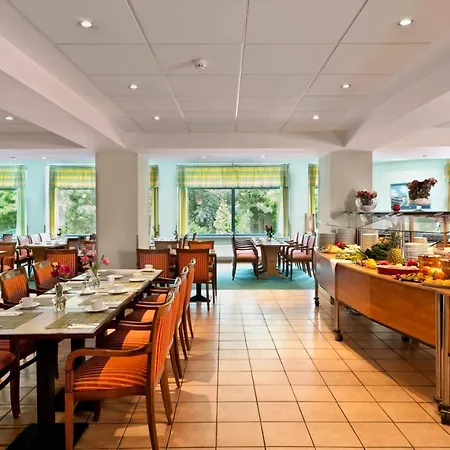 Ξενοδοχείο Good Morning + East