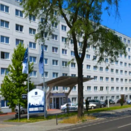 Good Morning + East Отель