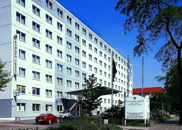 Good Morning + East 3* Berlin